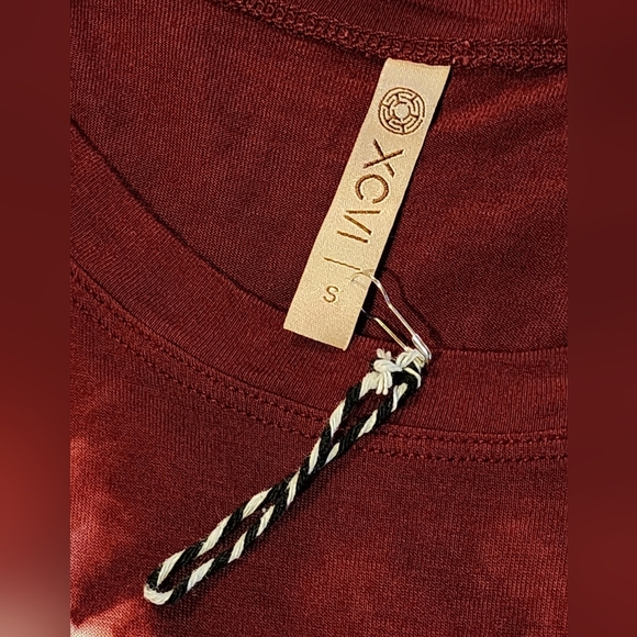 XCVI Tie-Dye Tunic Shirt Burgundy White Boho 3/4 Sleeve Rayon Viscose Top S - Picture 8 of 9
